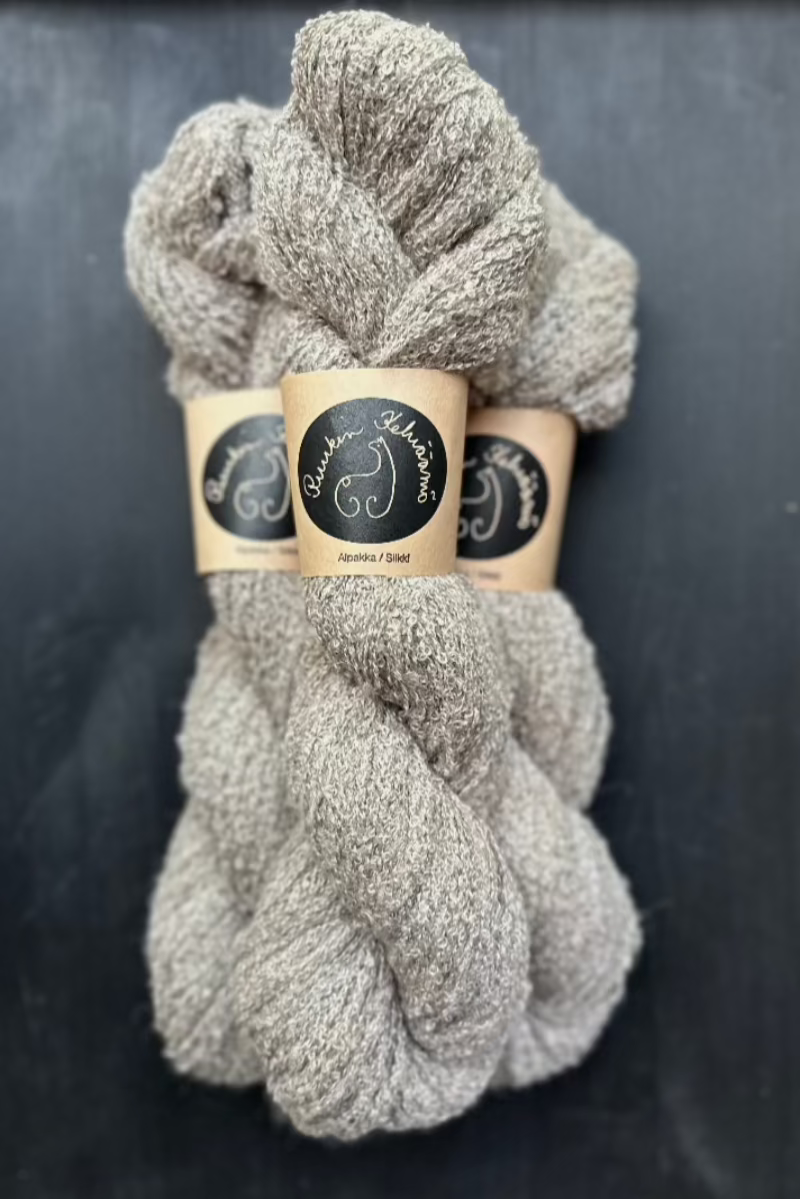 Alpaca silk loop yarn