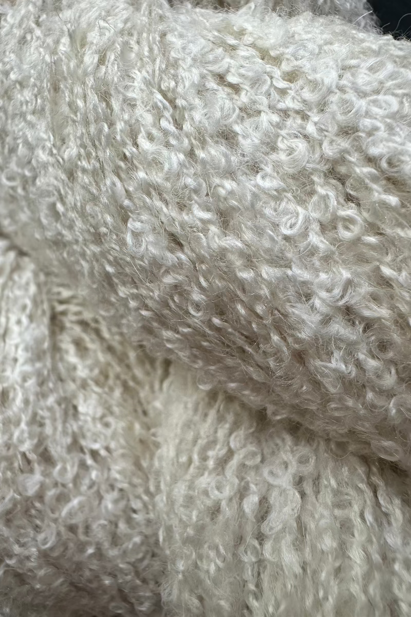 Alpaca silk loop yarn