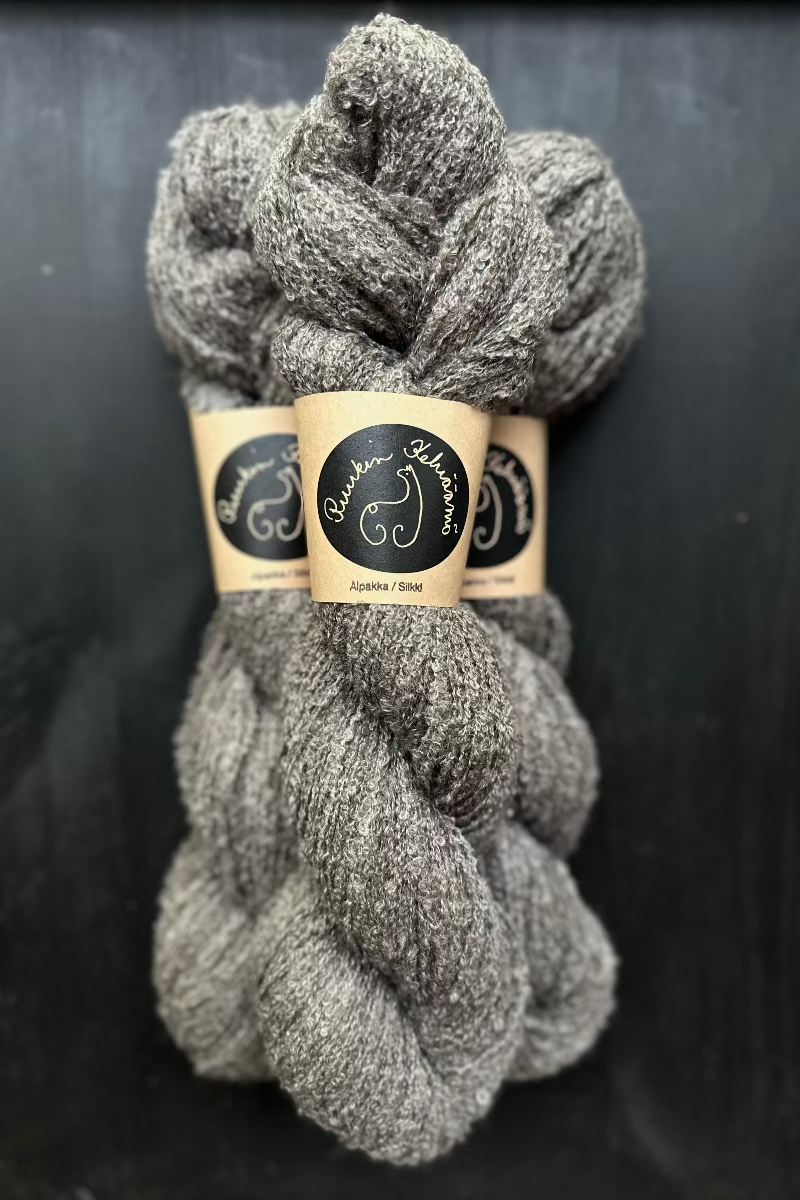 Alpaca silk loop yarn