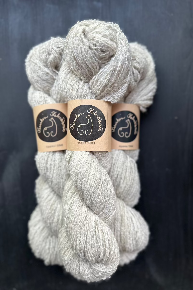 Alpaca silk loop yarn