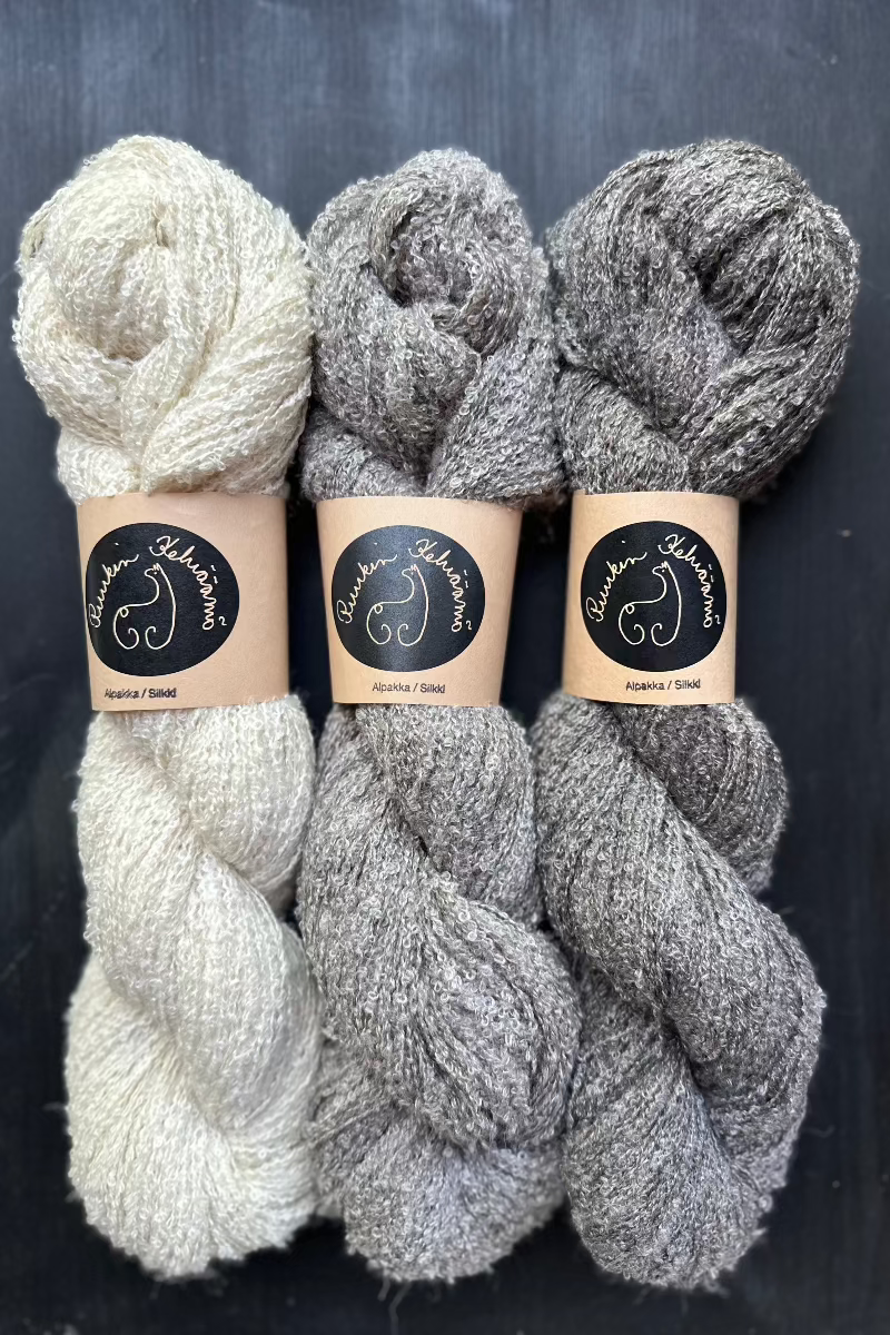 Alpaca silk loop yarn