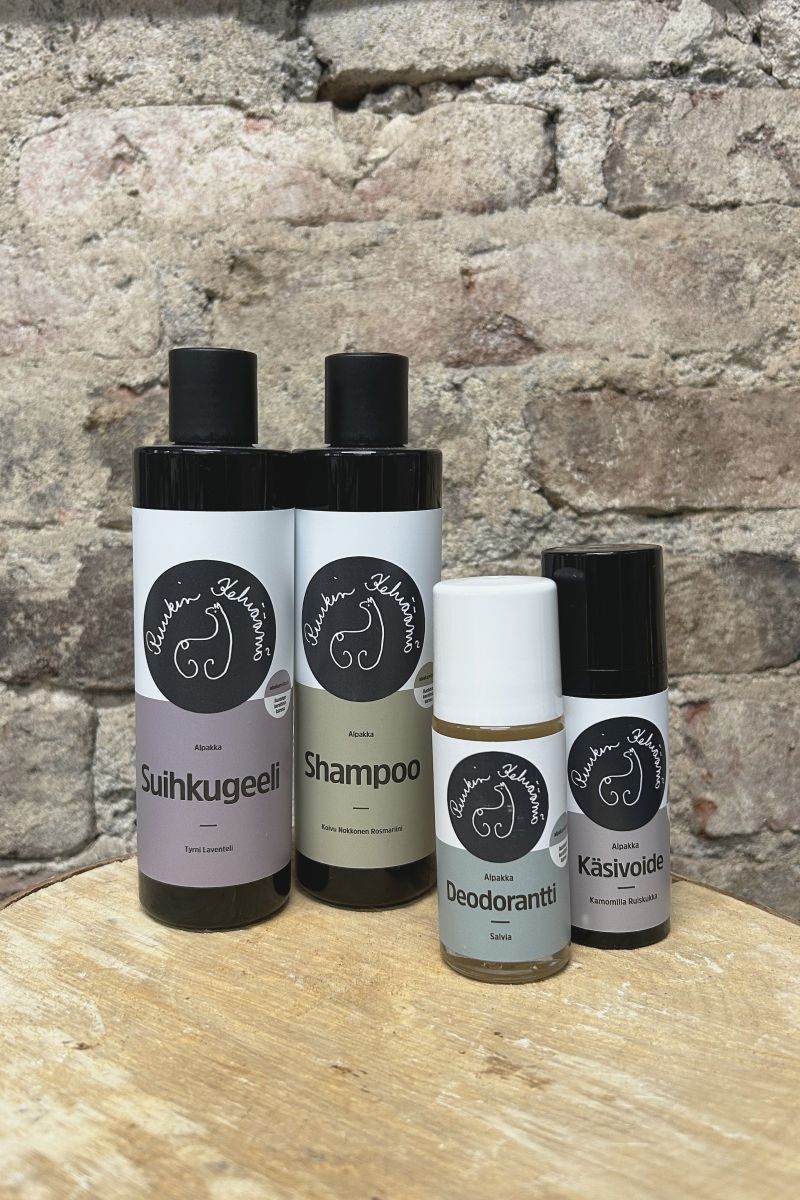 Natural cosmetics gift package