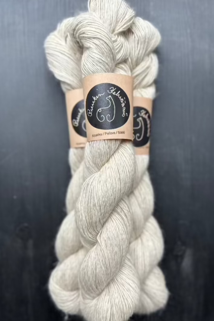 Alpaca linen silk yarn