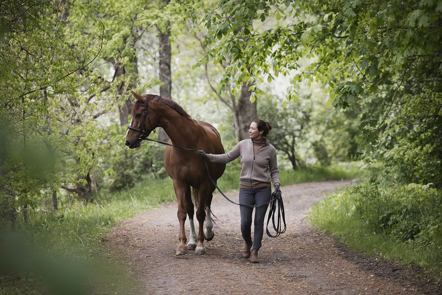 Alpakkaneule - ratsastusvaate vailla vertaa