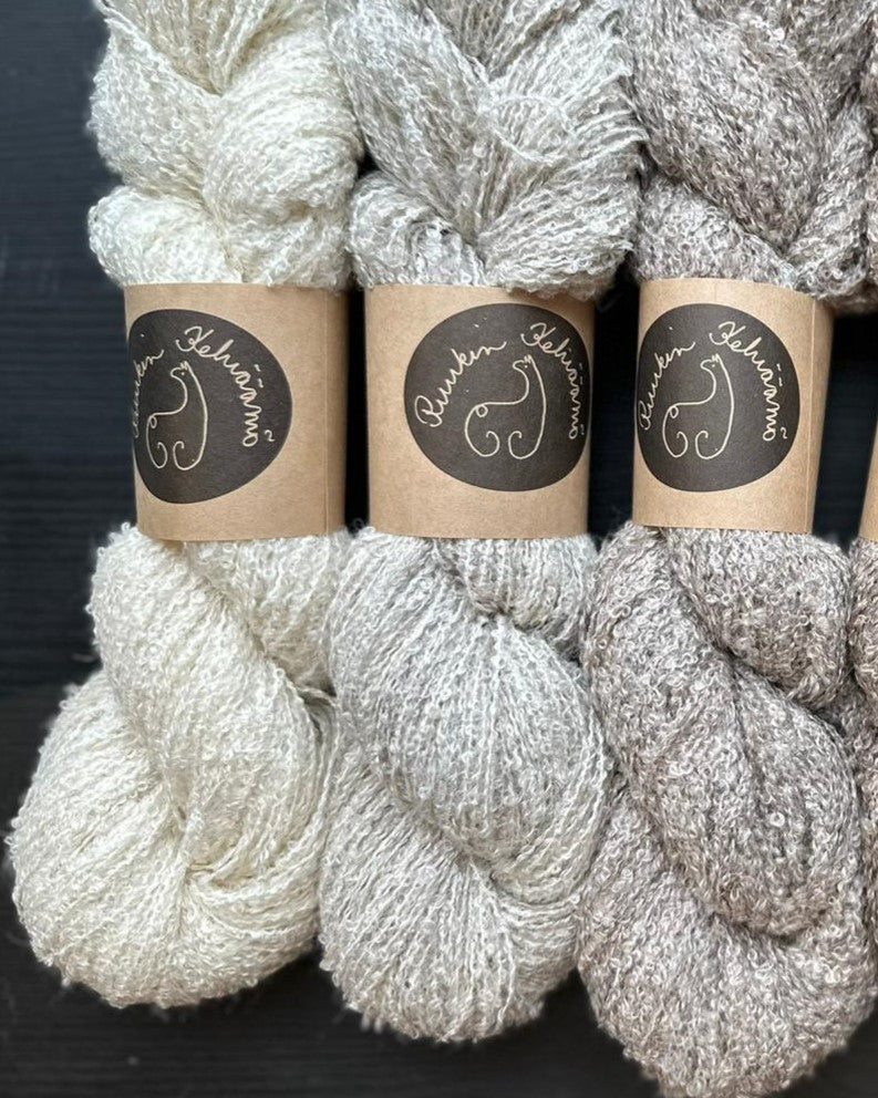 Running alpaca silk thread